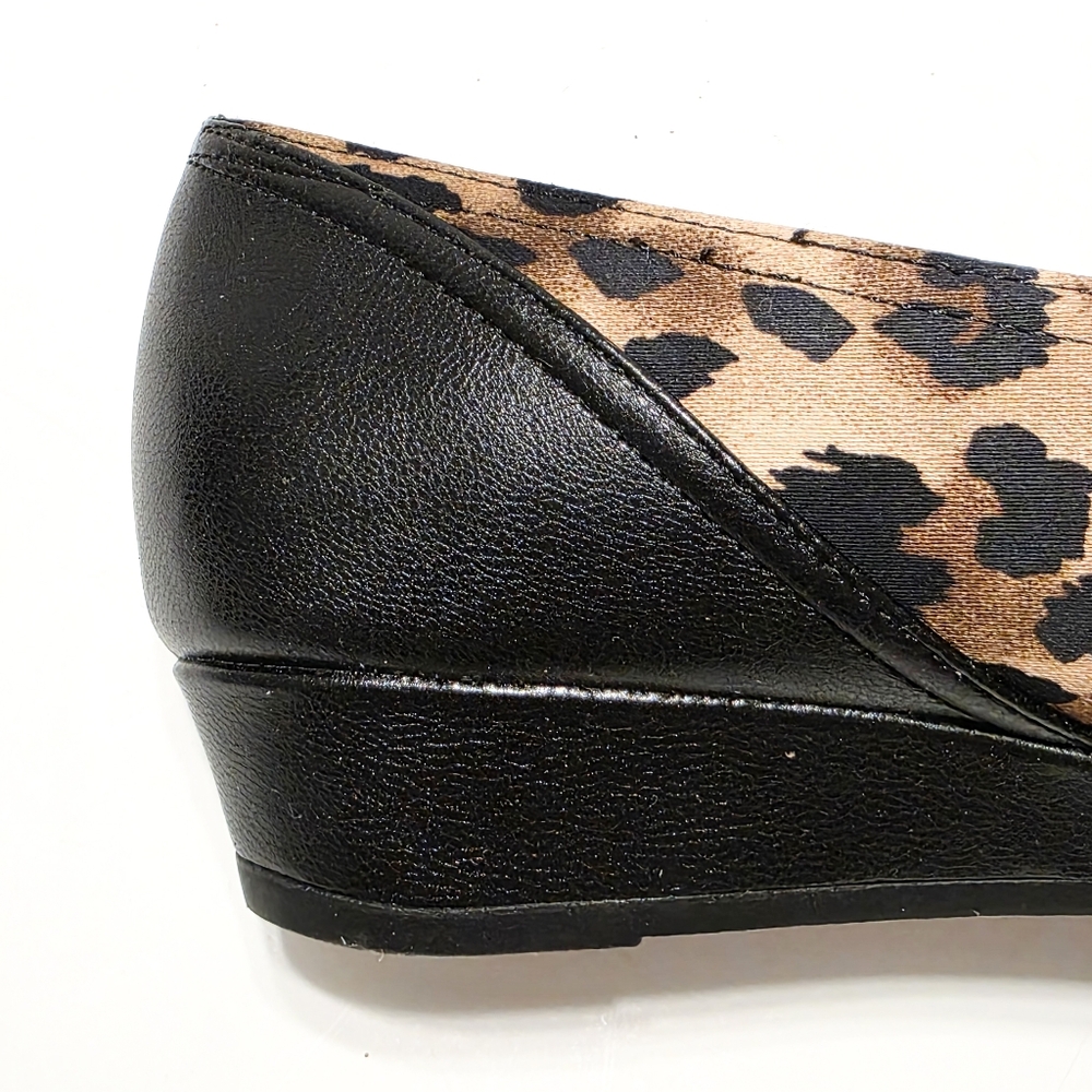 Abella Fina Small Kitten Heel Wedge Slip On Leopard Animal Print Shoes Size 6.5 - Picture 8 of 12